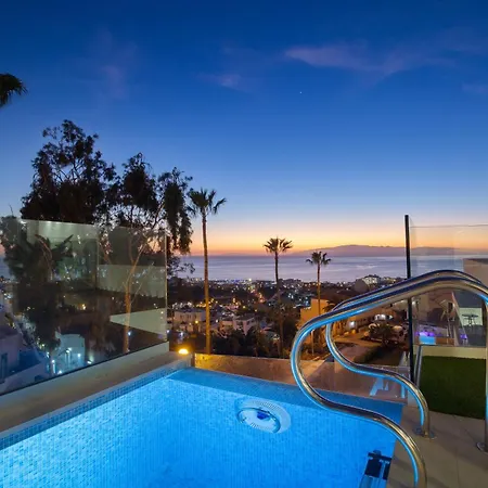 F With Private, Heated Pool And Amazing Ocean View The View Tenerife * Costa Adeje (Tenerife)