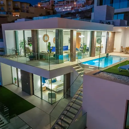 F With Private, Heated Pool And Amazing Ocean View The View Tenerife *