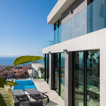 F With Private, Heated Pool And Amazing Ocean View The View Tenerife Villa Costa Adeje (Tenerife)