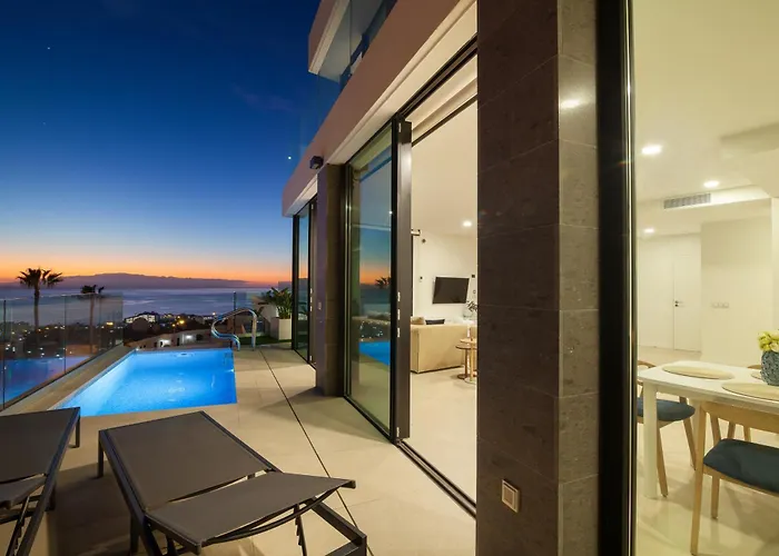 200m² New F With Private, Heated Pool And Amazing Ocean View. Villa Costa Adeje (Tenerife)