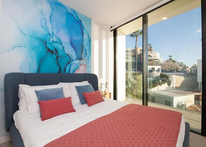 Vila 200m² New F With Private, Heated Pool And Amazing Ocean View.