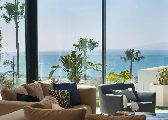 200m² New F With Private, Heated Pool And Amazing Ocean View. Vila