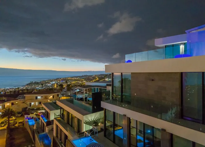 Vila 200m² New F With Private, Heated Pool And Amazing Ocean View. *