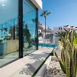 F With Private, Heated Pool And Amazing Ocean View The View Tenerife 아데제
