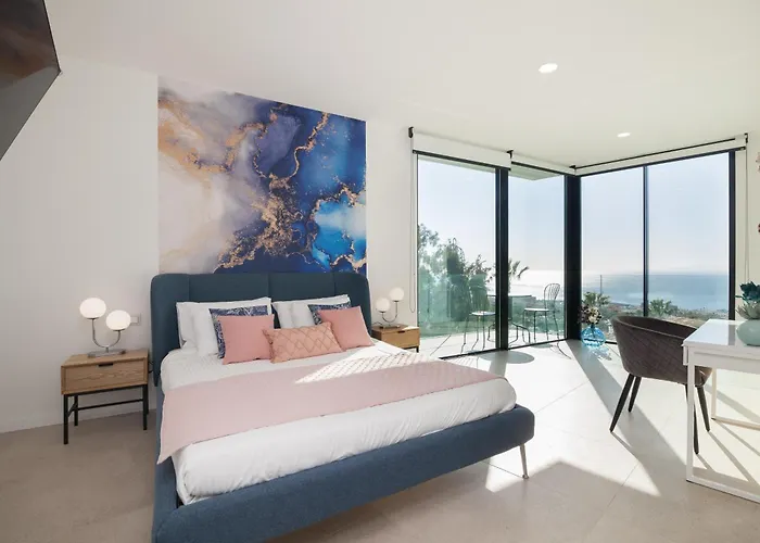 Villa 200m² New F With Private, Heated Pool And Amazing Ocean View.
